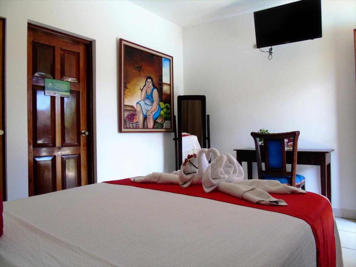 Hotel Los Pinos Managua Ngoại thất bức ảnh