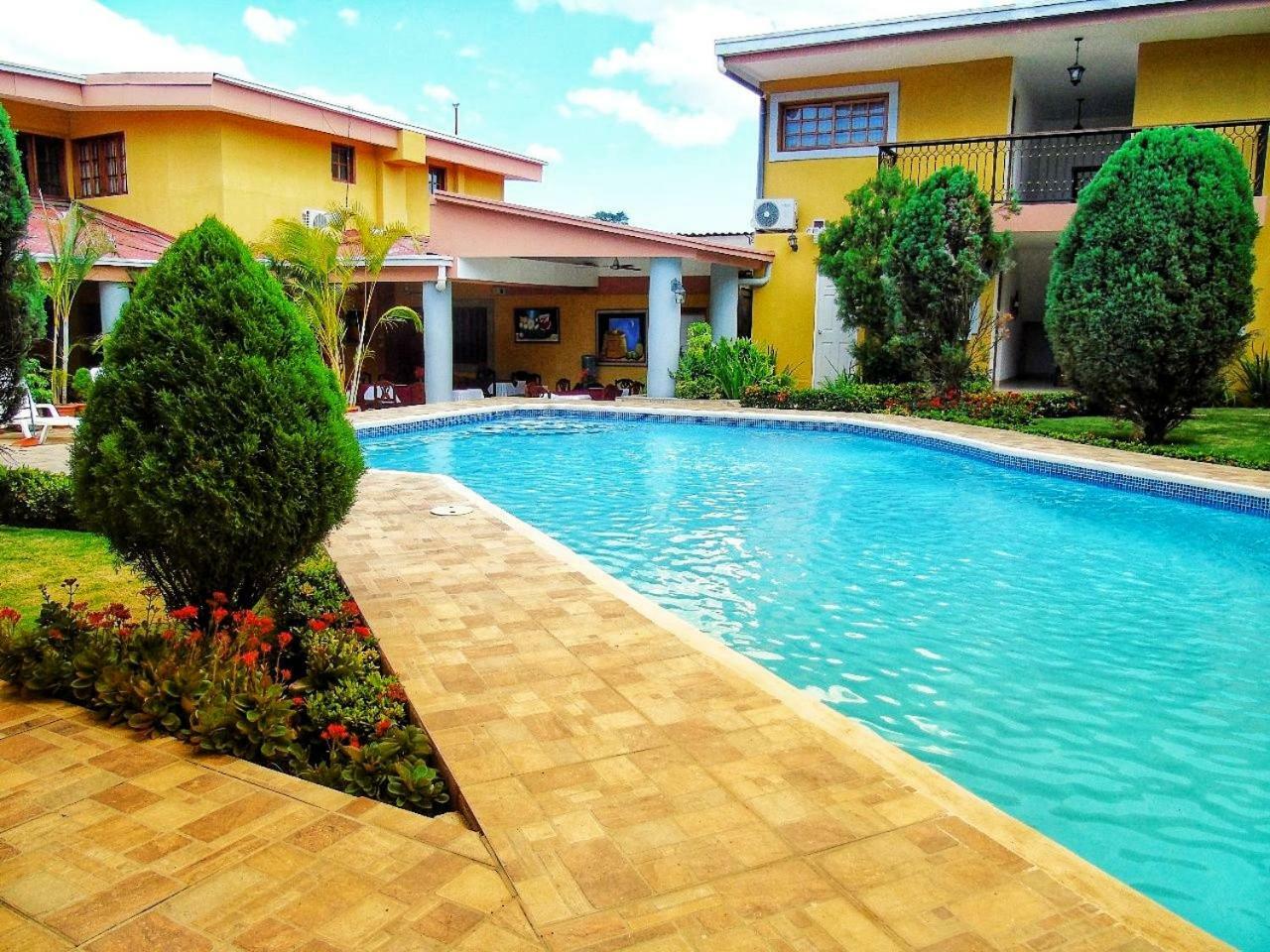 Hotel Los Pinos Managua Ngoại thất bức ảnh
